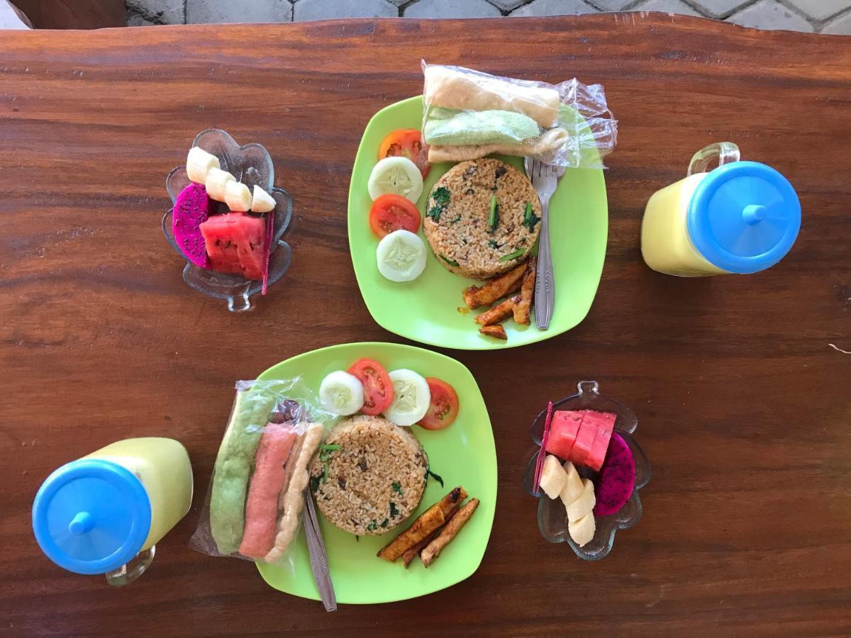 Diana'S Homestay بانيووانجى المظهر الخارجي الصورة