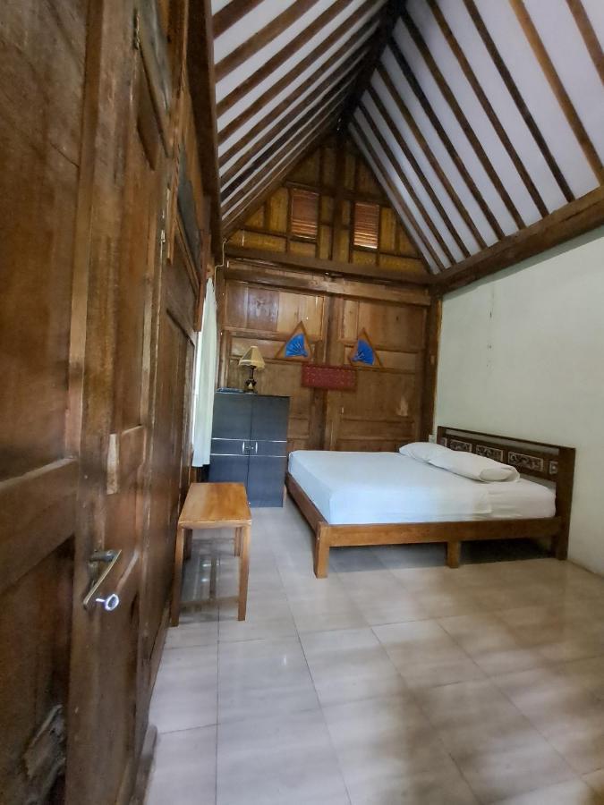Diana'S Homestay بانيووانجى المظهر الخارجي الصورة