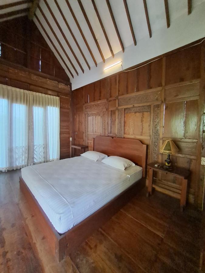 Diana'S Homestay بانيووانجى المظهر الخارجي الصورة