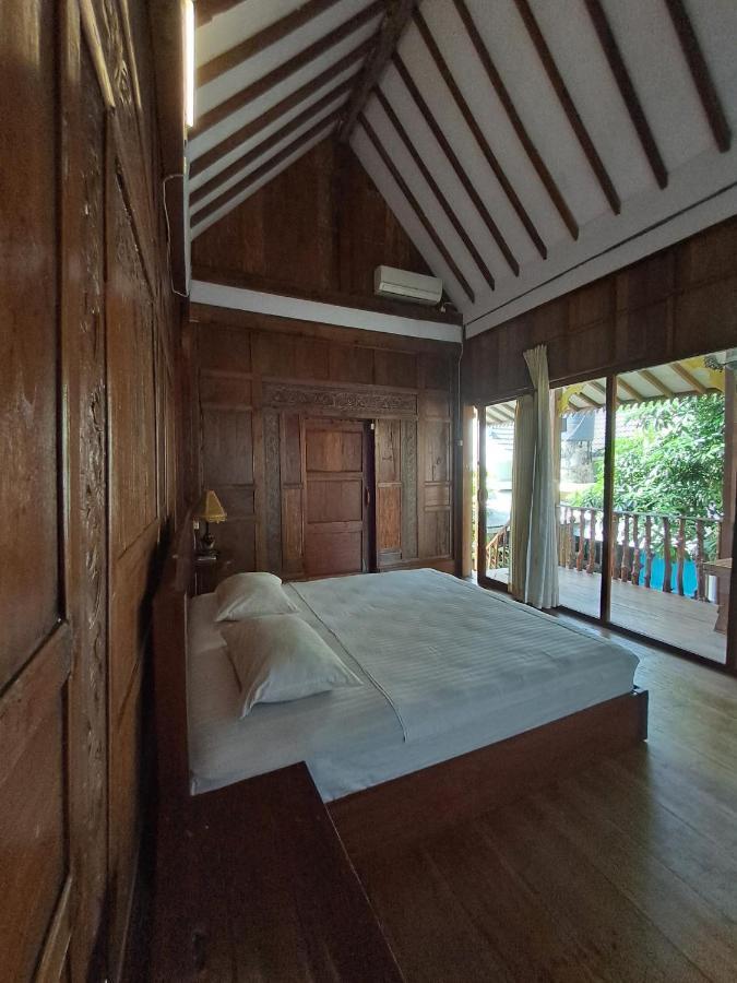 Diana'S Homestay بانيووانجى المظهر الخارجي الصورة
