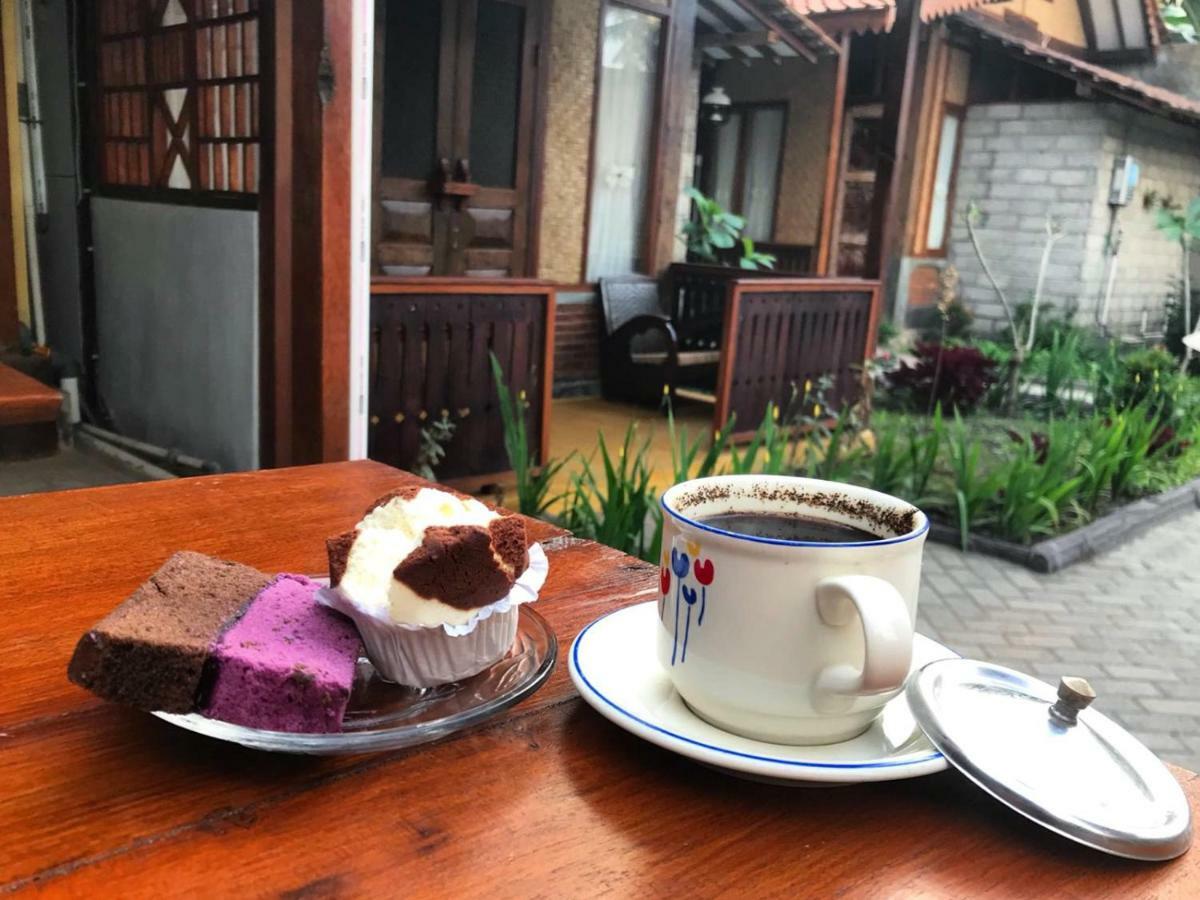 Diana'S Homestay بانيووانجى المظهر الخارجي الصورة